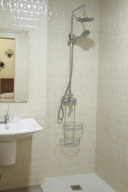 Hotel Hostal Flor De Lis- Lojo Conil De La Frontera Zewnętrze zdjęcie