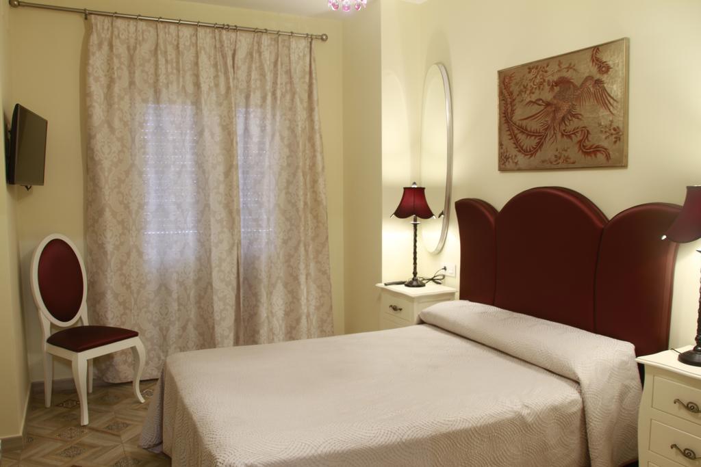Hotel Hostal Flor De Lis- Lojo Conil De La Frontera Zewnętrze zdjęcie
